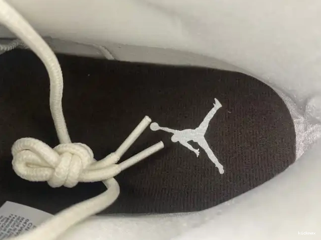 Rep Air 11 AR0715-101 Jordan Neapolitan WMNS 0502